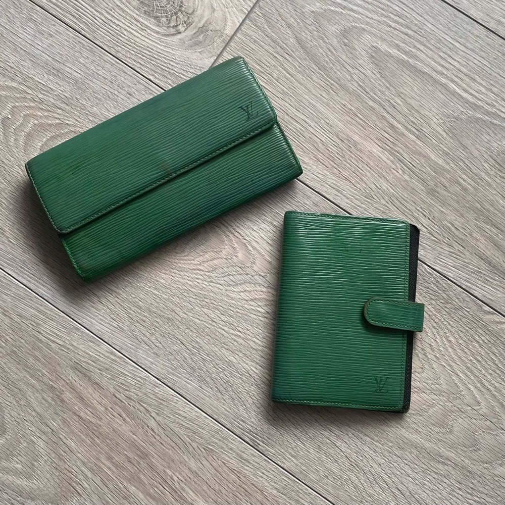 Vintage Louis Vuitton Green Epi Leather PM Agenda & Wallet